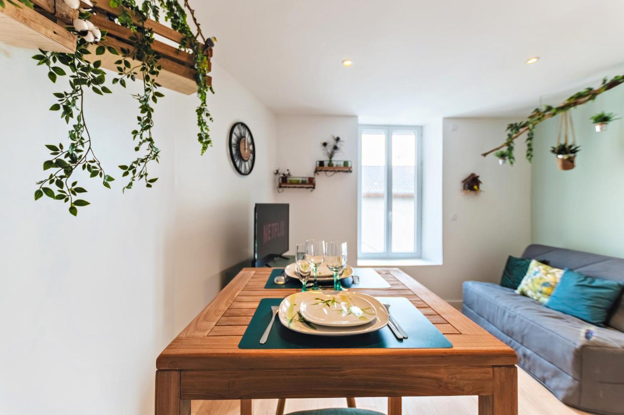 Chez Quentin & Thibaut Apartment Dagneux Екстериор снимка