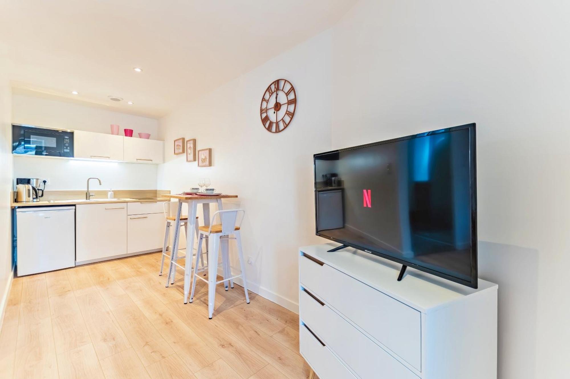 Chez Quentin & Thibaut Apartment Dagneux Екстериор снимка